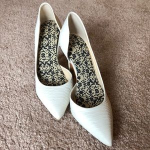 white snake skin Jessica Simpson high heels.